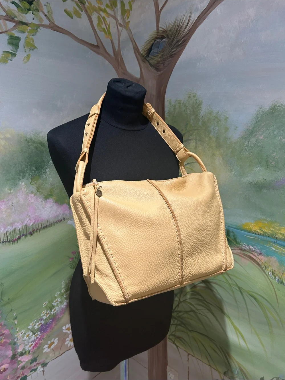 The Sak Los Feliz Pebble Grain Leather Hobo Bag in Buttercream (Soft Yellow) - Picture 2 of 16